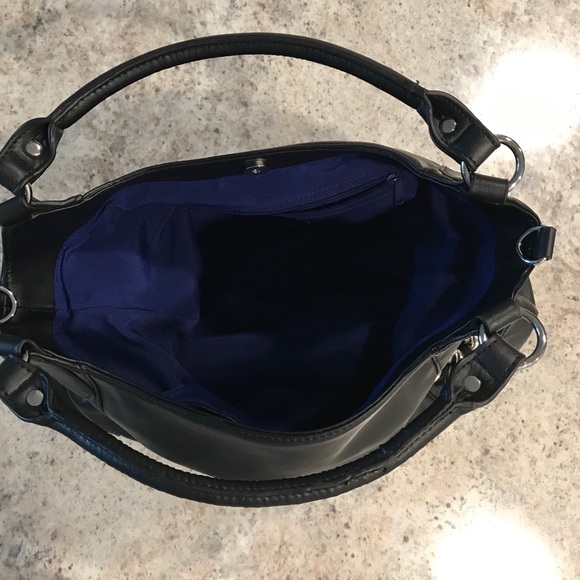 Purse - Picture 2 of 4